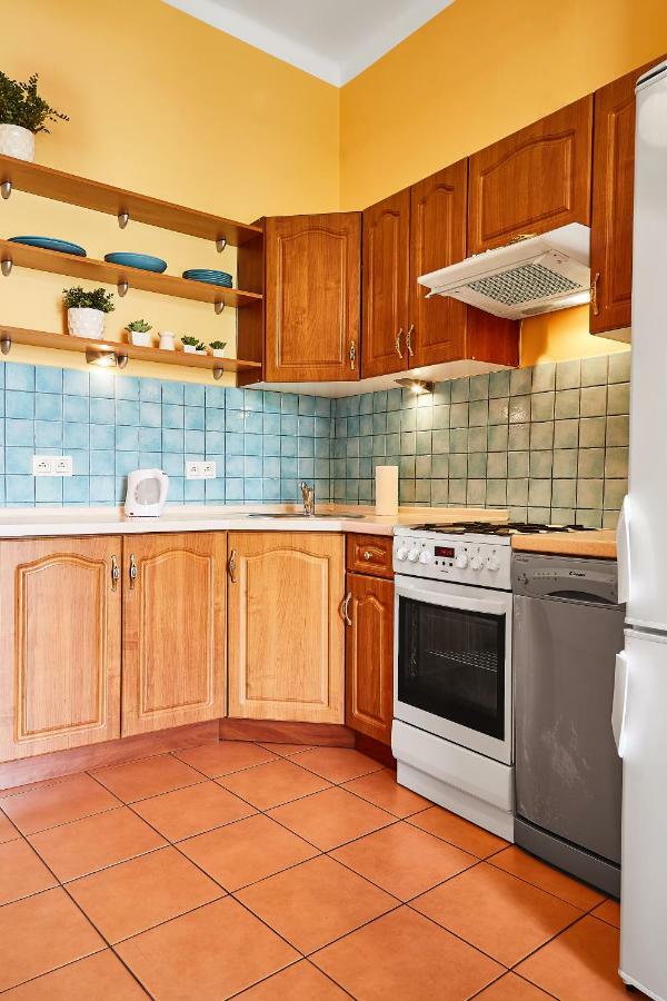 Green Yard Apartment Krowoderska Street 克拉科夫 外观 照片